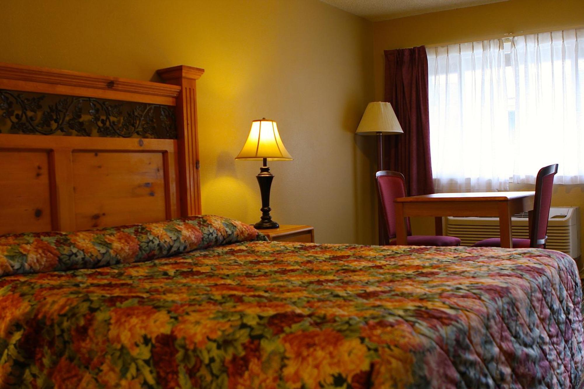 San Luis Inn And Suites Сан Луис Оубиспоу Екстериор снимка